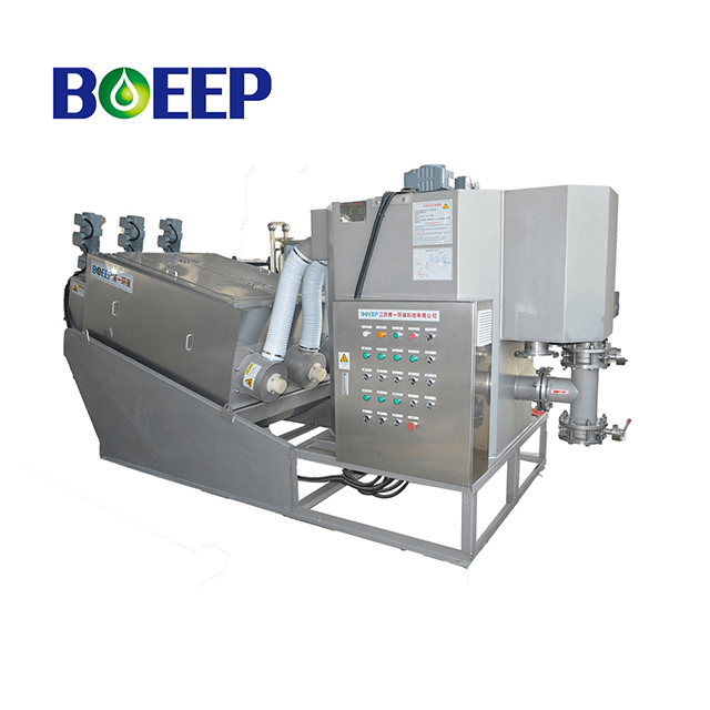 Presse à vis pré-épaississante